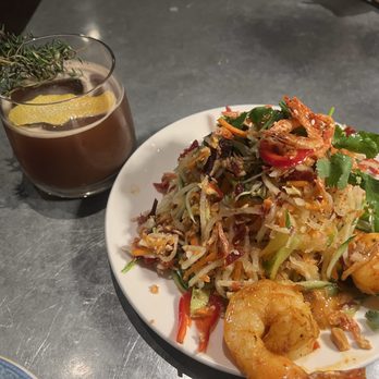 Little Sister - Papaya salad - Vietnamese Near Me - Irvine, California Little Sister - Papaya salad - Vietnamese Near Me - Irvine, California