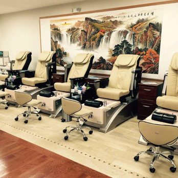 D & D Nail Spa - Nail Salons Near Me - Stroudsburg, Pennsylvania