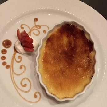 Dewz Restaurant - Creme Brûlée - New American Near Me - Modesto, California