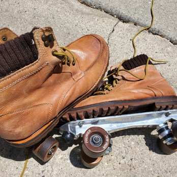 SK8 Fanatics Custom Roller Skates - OAM's custom skates assembled at SK8 FANATICS CUSTOM ROLLER SKATE - Skate Shops Near Me - Paramount, California