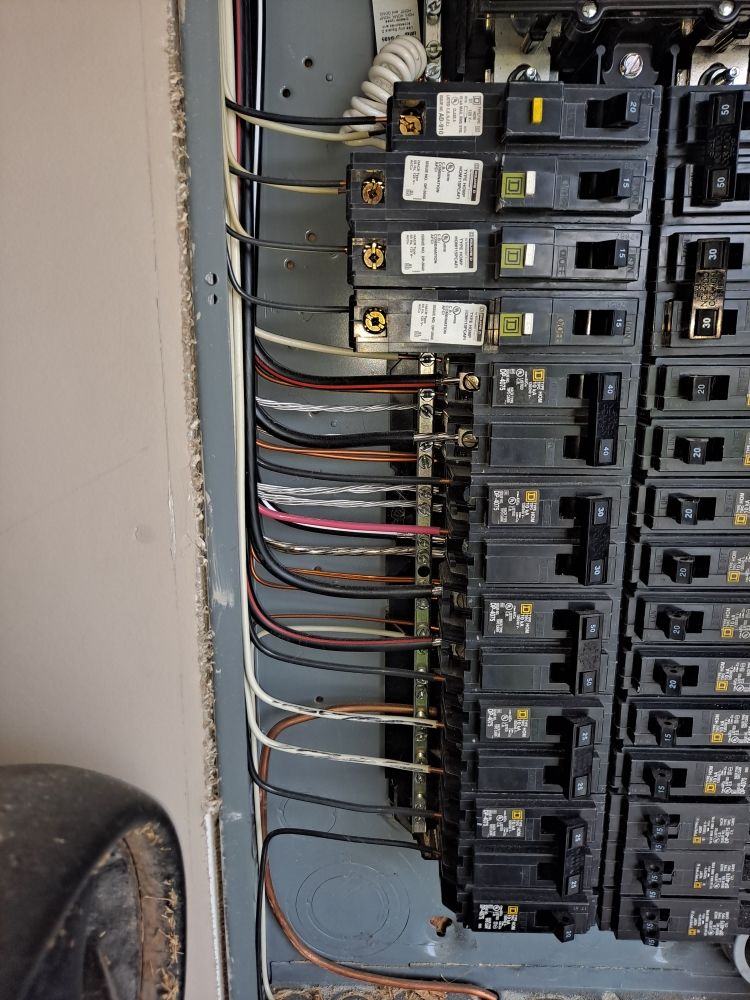 RM ELECTRIC SERVICE Updated September 2024 55 Photos 7614 Bell Rd