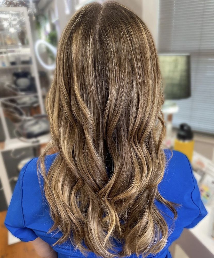 Mega Hair Elite Logo