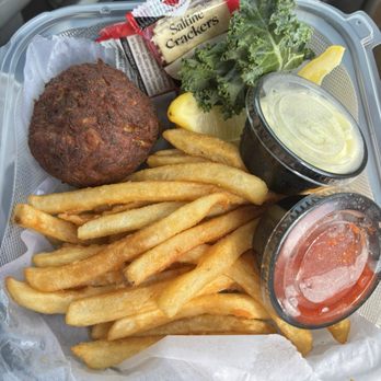 L P Steamers - Crab cake - Seafood Near Me - Baltimore, Maryland