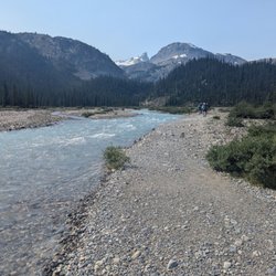 Yamnuska Mountain Adventures