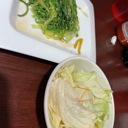 Saki - Seaweed and side salad