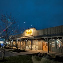 Cracker Barrel Old Country Store - 6:30 am at Cracker Barrel, Paducah