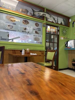 La Casita Cafeteria by null