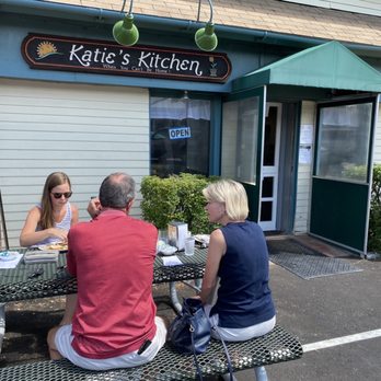 Katie's Kitchen - Outside seating - Breakfast & Brunch Near Me - Wolfeboro, New Hampshire Katie's Kitchen - Outside seating - Breakfast & Brunch Near Me - Wolfeboro, New Hampshire