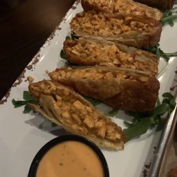 Chicken egg rolls Chicken egg rolls