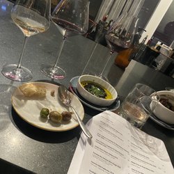 Buyers+Cellars Tasting Room