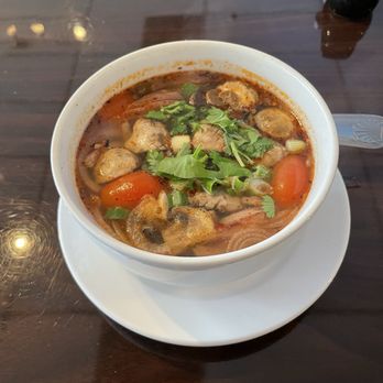 Bangkok Thai Cuisine - Tom Yum Soup Shrimp - Thai Near Me - Jacksonville, Florida