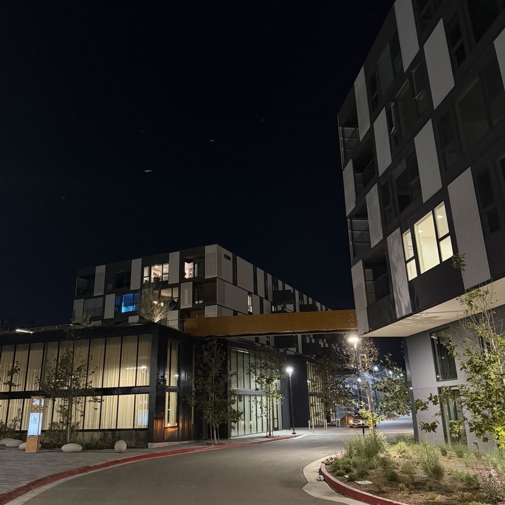 The 24 - Apartments Near Me - Los Angeles, California The 24 - Apartments Near Me - Los Angeles, California