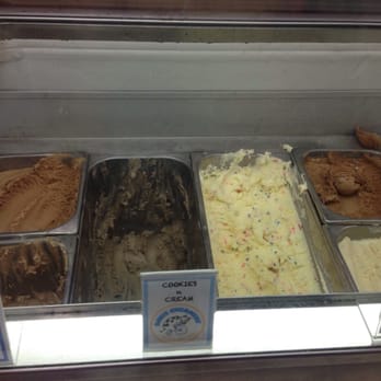 Davis Creamery - Try their Avocado Coconut and Mexican Chocolate together! - Ice Cream & Frozen Yogurt Near Me - Davis, California