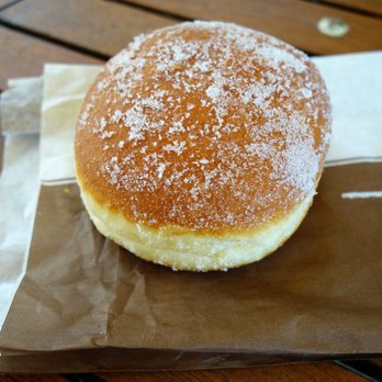 Merzenich - Merzenich Backereien 05/25/19:  Raspberry Berliner (Berliner Gezuckert) - Bakeries Near Me - Cologne, NW