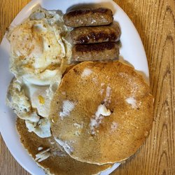 Ridge Runner Cafe - Pancakes, over medium eggs, sausage links