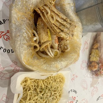 Cap't Loui - Pick 2 Boiler Combo (King Crab, Snow Crab, and Calamari) Garlic Noodles - Cajun/Creole Near Me - Stoneham, Massachusetts