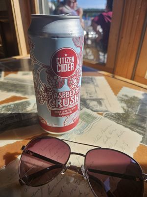 Benji & Jakes by null