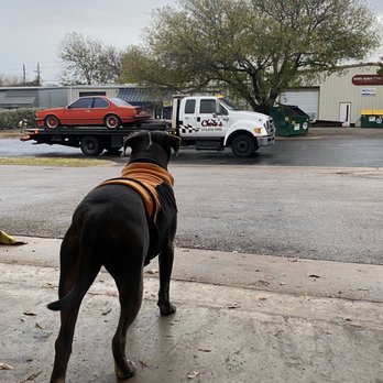 Chote's Towing Service - Pig watching Mike at Chote's pulling up to drop off a rare 1979 Grey Market Euro import 635CSI - Towing Near Me