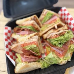 Salty Shake Burgers - Club sandwich was perfect