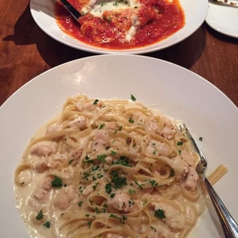 Five Restaurant - Chicken f. alfredo and lasagna - Italian Near Me - Fresno, California Five Restaurant - Chicken f. alfredo and lasagna - Italian Near Me - Fresno, California