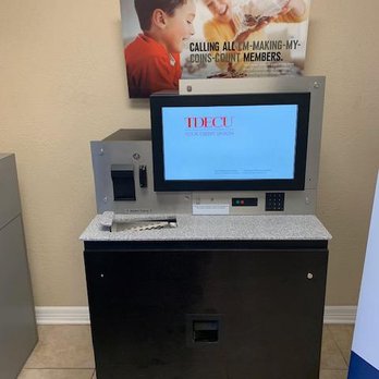 TDECU Angleton - TDECU Angleton interior coin machine - Banks & Credit Unions Near Me - Angleton, Texas TDECU Angleton - TDECU Angleton interior coin machine - Banks & Credit Unions Near Me - Angleton, Texas