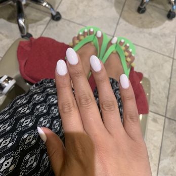 Lavish Nail Spa - Nail Salons Near Me - Keller, Texas Lavish Nail Spa - Nail Salons Near Me - Keller, Texas