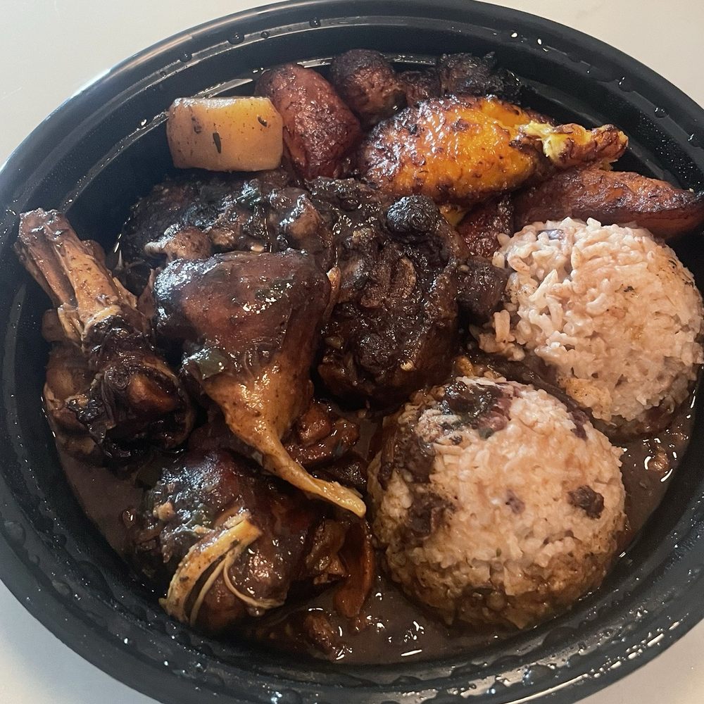 Brown chicken and ox tail combo