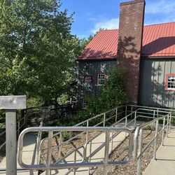 Carroll County Parks District - Bluebird Farm Park - Hidden trails Winery