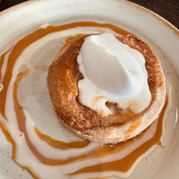 SOCIAL BIRD - Pear Brown Butter Tart - Gastropubs Near Me - Lafayette, California