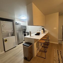 LakeStreet Property Management - Kitchen and laundry
