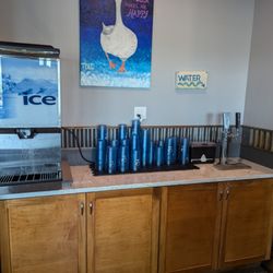 Island Grillers and Catering - Water Station in the Bar