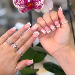 Expo Nails & Spa