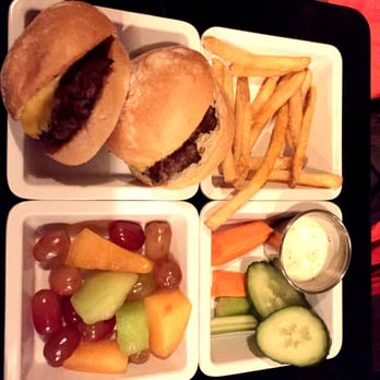 Café Hollander Hilldale - 2 cheeseburger kids meal - American Near Me - Madison, Wisconsin
