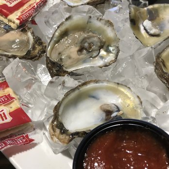 Sal's Ballyhoo's - Charbroiled oysters are out of this world. I tried fried pink tomatoes but wasn't impressed but love fried green ones. Worth a try. - Seafood Near Me - Key Largo, Florida Sal's Ballyhoo's - Charbroiled oysters are out of this world. I tried fried pink tomatoes but wasn't impressed but love fried green ones. Worth a try. - Seafood Near Me - Key Largo, Florida