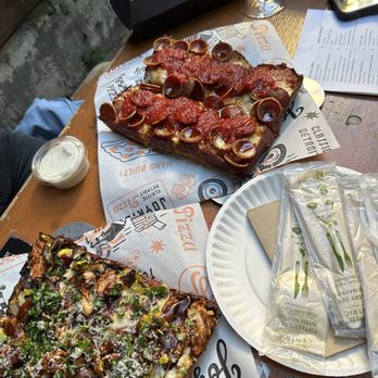 Woods Lowside - pepperoni pizza (hot tip - get hot honey on top and a side of ranch to dip!) and bbq chicken pizza - Wine Bars Near Me - San Francisco, California