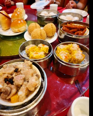 Golden Dragon Restaurant by null