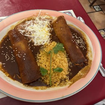 Casa Lupe - Mole enchiladas - Mexican Near Me - Sunnyvale, California