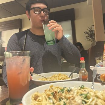 Olive Garden Italian Restaurant - - - Italian Near Me - Spring, Texas