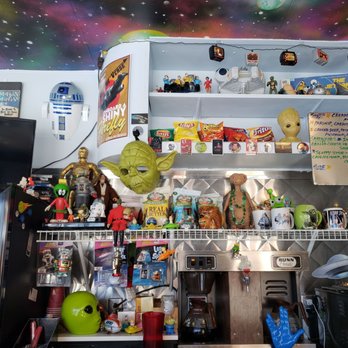 Lady Tron's - Memorabilia from the owners personal collection adorns the walls. They also play movies, today's was MIB2. - Sandwiches Near Me - New Albany, Indiana