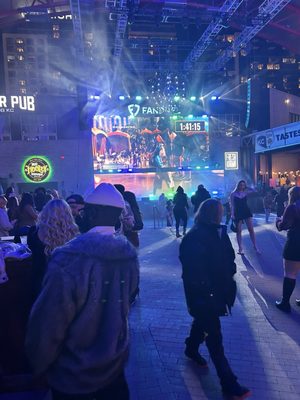 Kansas City Power & Light District by null