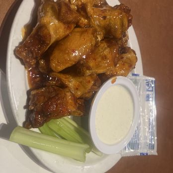 Thirsty Fellow - Sweet and Spicy Wings 10pc - American Near Me - Columbia, South Carolina Thirsty Fellow - Sweet and Spicy Wings 10pc - American Near Me - Columbia, South Carolina
