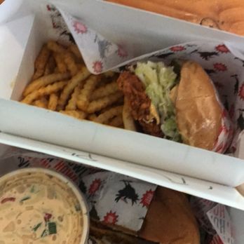 Howlin' Ray's - Been coming here since 2018: the sando - Southern Near Me - Los Angeles, California Howlin' Ray's - Been coming here since 2018: the sando - Southern Near Me - Los Angeles, California