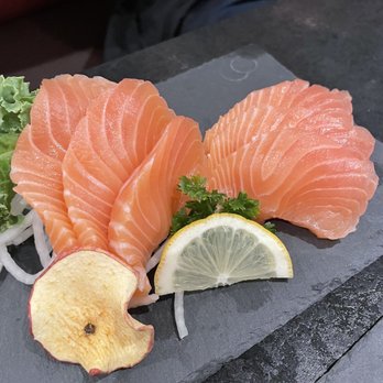 Gintaro Japanese Kitchen - Japanese Near Me - Edmonton, Alberta