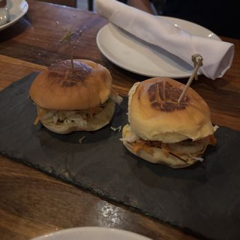 Tessa - Crispy Chicken Sliders - New American Near Me - New York, New York Tessa - Crispy Chicken Sliders - New American Near Me - New York, New York