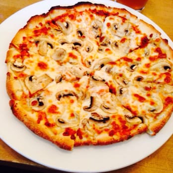 Pinocchio's Pizza - Mushroom Pizza - Pizza Near Me - Pasadena, California Pinocchio's Pizza - Mushroom Pizza - Pizza Near Me - Pasadena, California