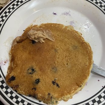 Grumps Cafe - Fresh Blueberry Pancakes - Breakfast & Brunch Near Me - Annapolis, Maryland