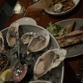 Le Coin - Oysters - Seafood Near Me - Seattle, Washington