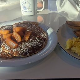 Cinnamon Apple Pancakes & Eggs/Toast.