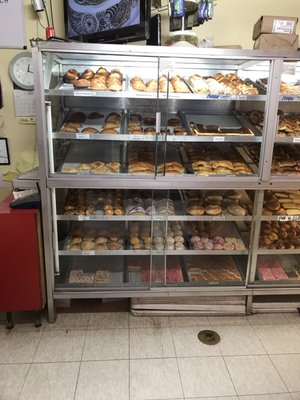 Vivian's Bakery by null