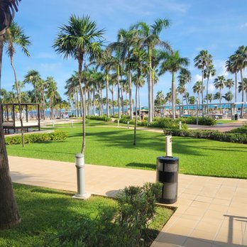 Riu Palace Peninsula - Views - Hotels Near Me - Cancún, ROO Riu Palace Peninsula - Views - Hotels Near Me - Cancún, ROO